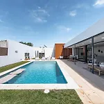 Casa Da Oliveira ~ Azeitão