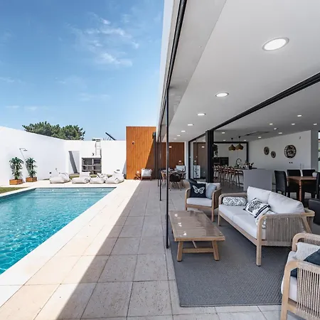 Casa Da Oliveira ~ Azeitao